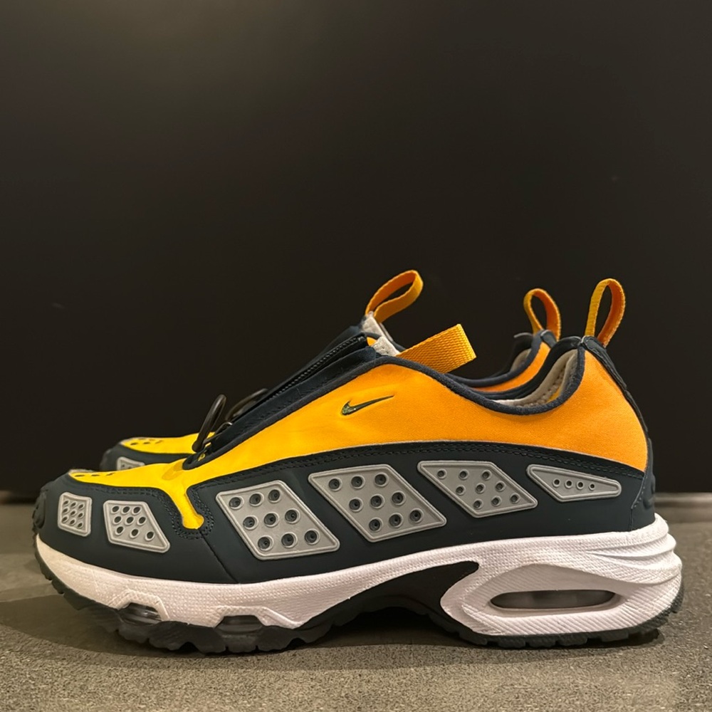 Nike Air Max SNDR